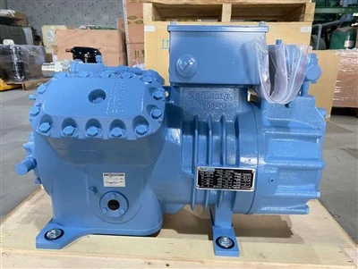 Compressor de refrigeração alternativo semi hermético Refcomp SP4L2200 SP4L220E